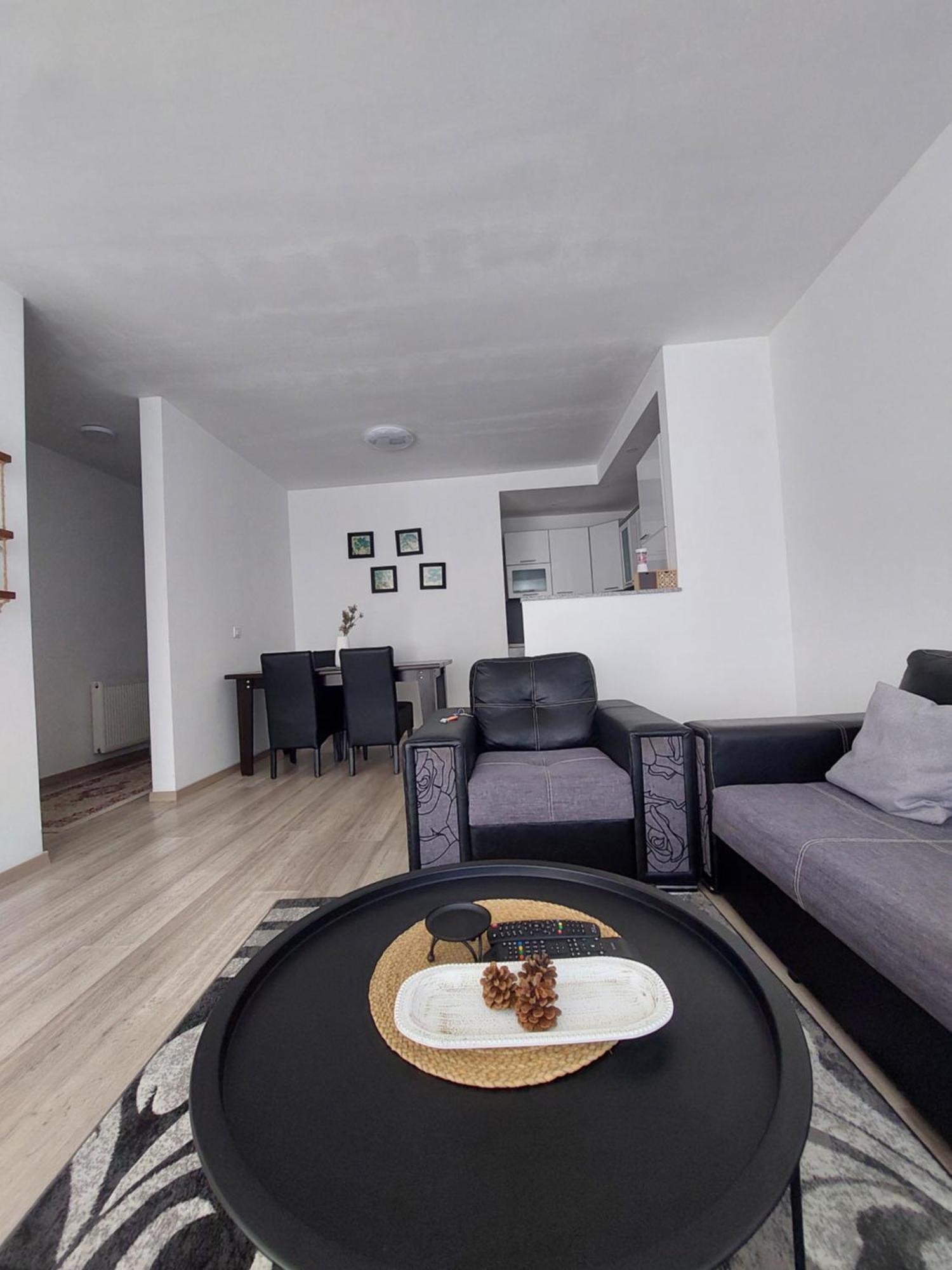 Private Apartments Prishtina Pristina Exterior foto